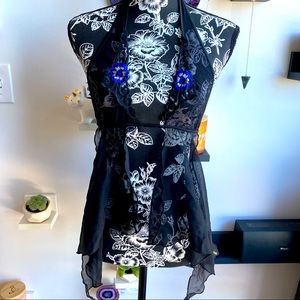 2pc Victoria’s Secret Floral Flyaway Cami Set